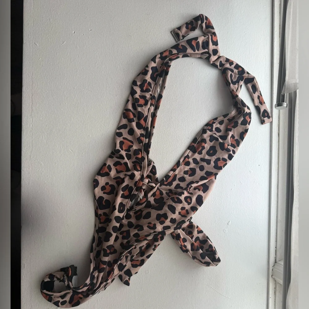 SHEIN Leopard Print One Piece Swimsuit NWOT - Picture 2 of 5
